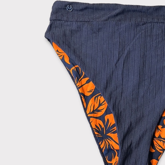 NWOT Maaji Reversible Blue Sail Victory Bikini Bottom - Picture 12 of 15